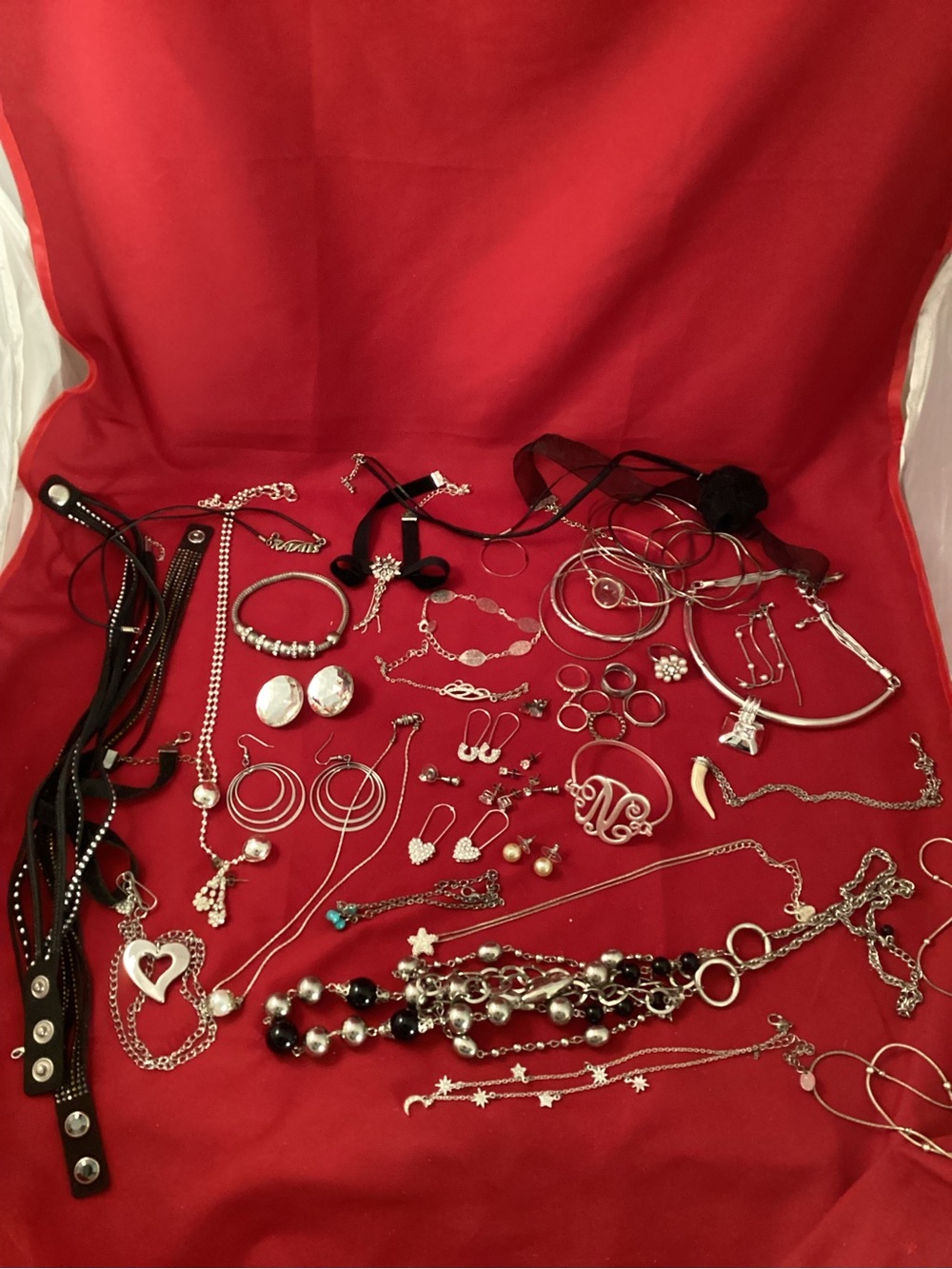 390 grams of Silver-Tone and Black costume jewelry